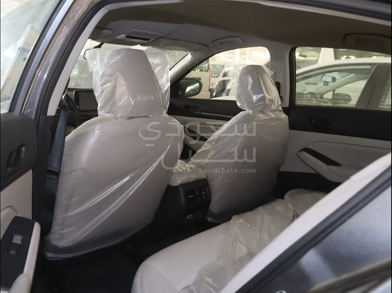2024 نيسان التيما