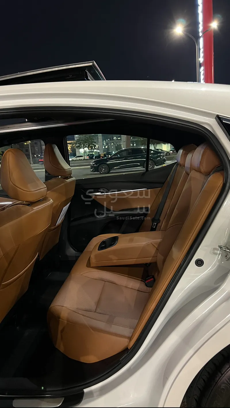 2025 Toyota Camry Grande