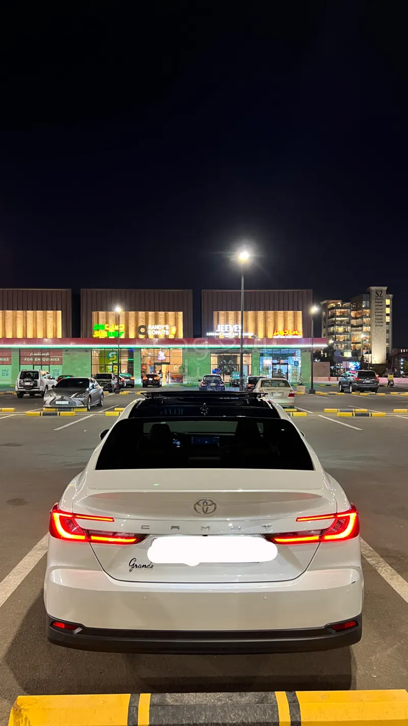 2025 Toyota Camry Grande