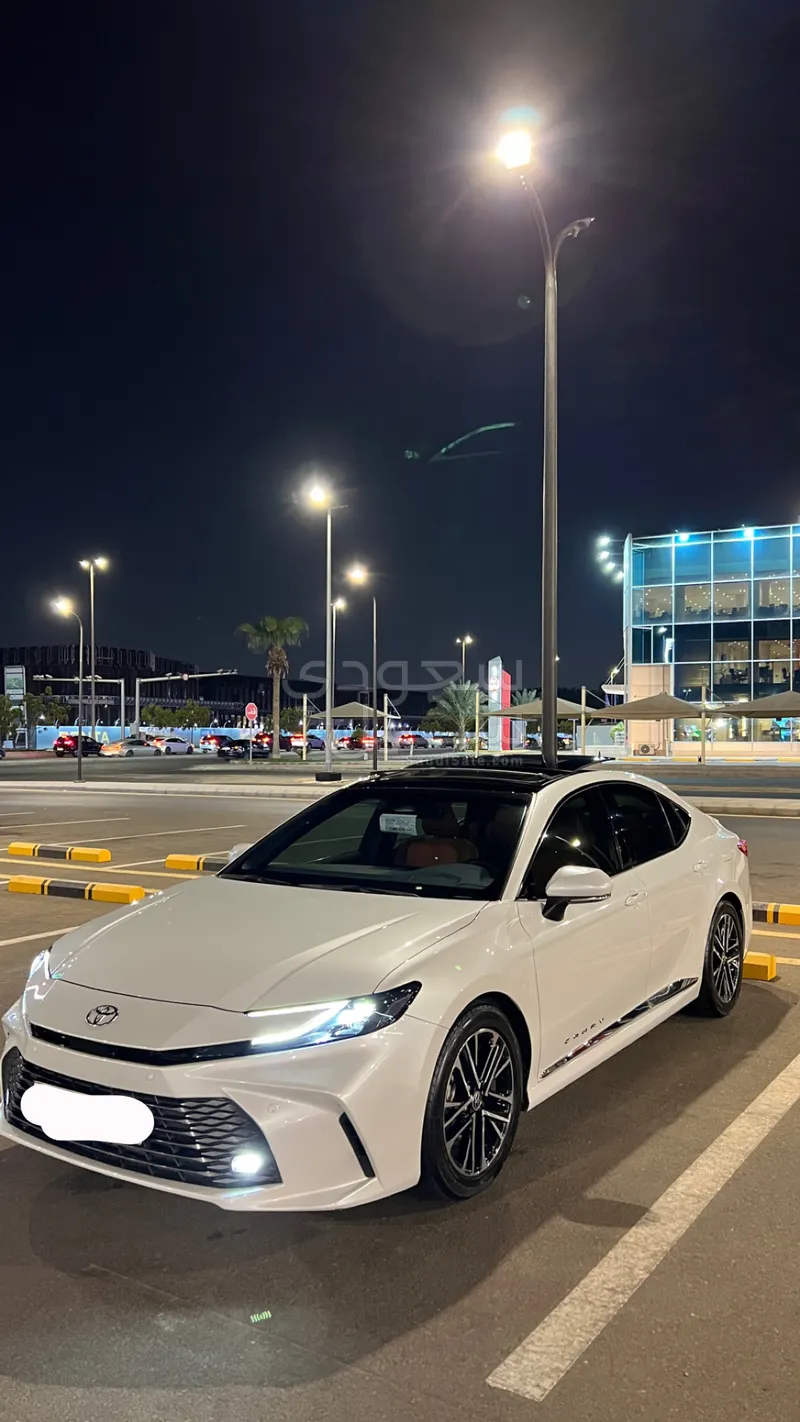 2025 Toyota Camry Grande