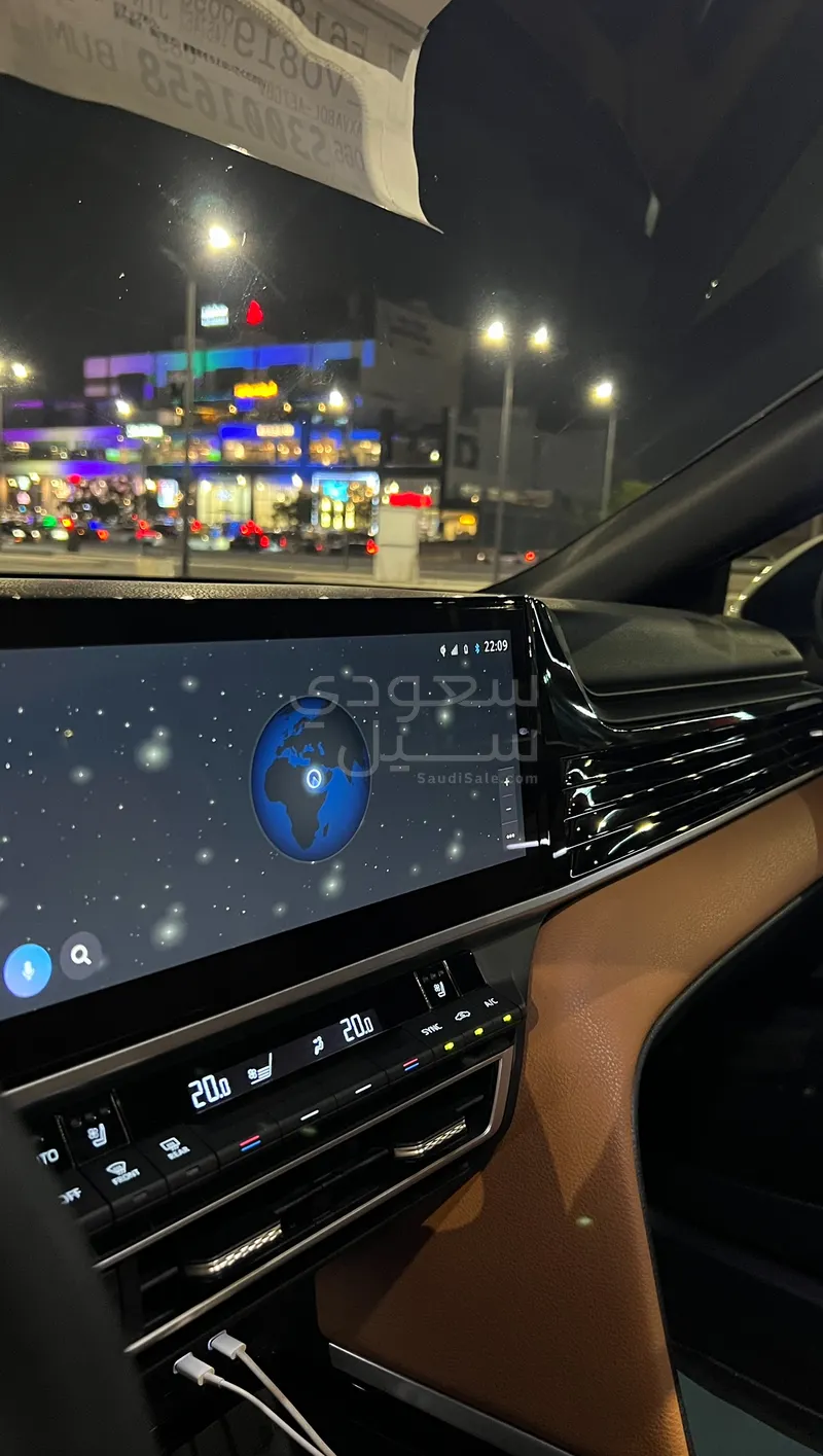 2025 Toyota Camry Grande
