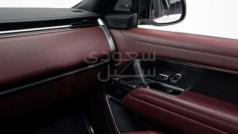 2022 لاند روفر رينج روفر اتش اس اي