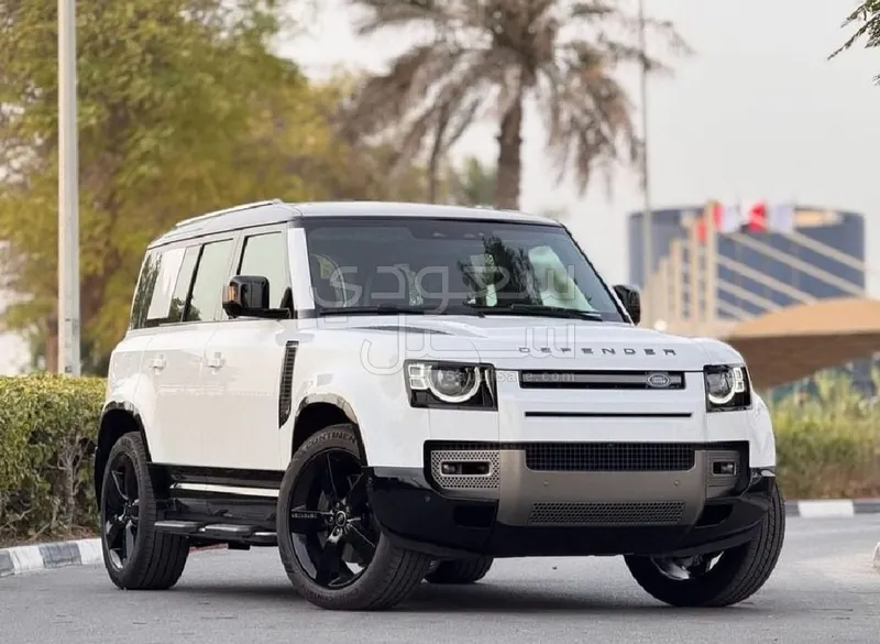 2025 Land Rover Defender X dynamic