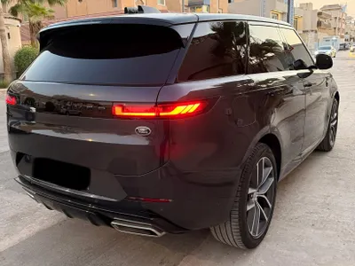 2023 لاند روفر رينج روفر سبورت اس اي