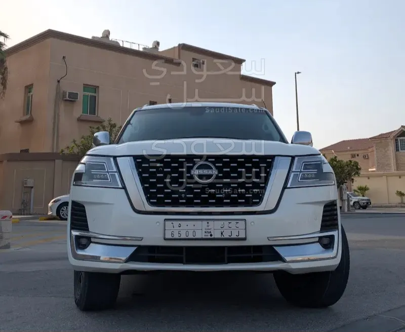 2012 Nissan Patrol Platinum