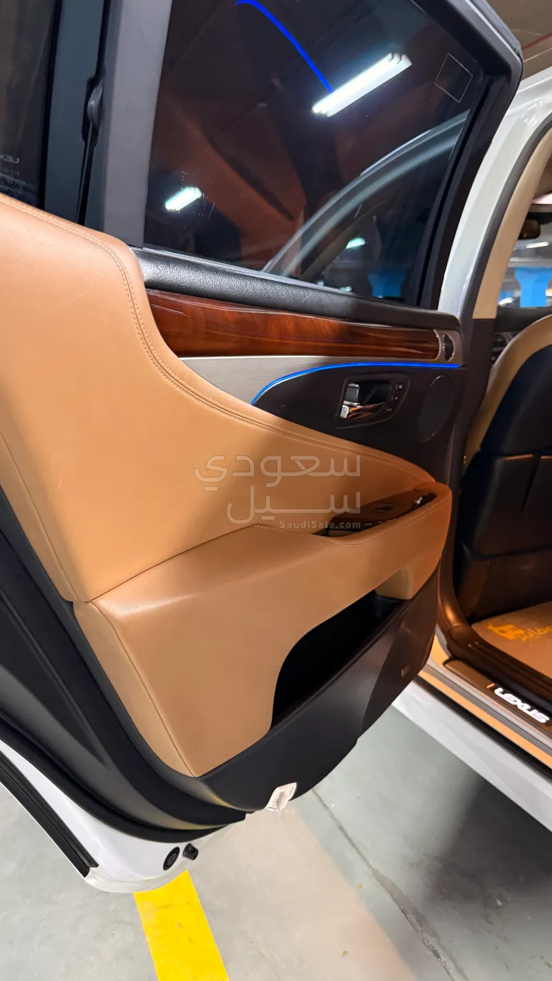 2014 Lexus LS 460 L