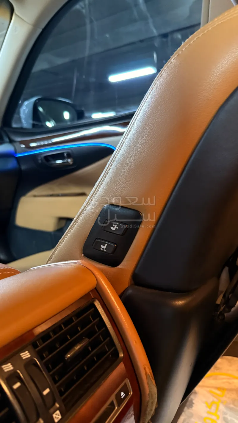 2014 Lexus LS 460 L
