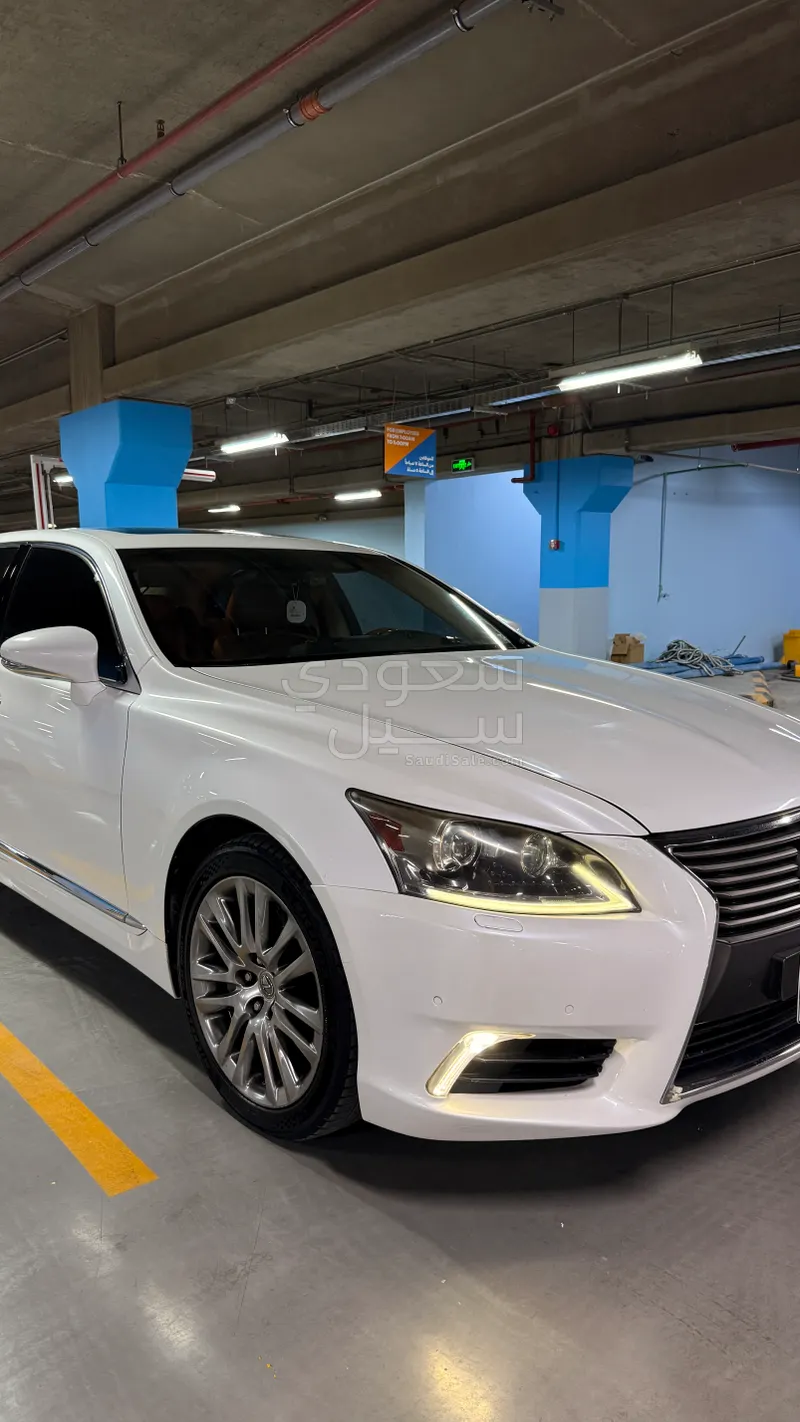 2014 Lexus LS 460 L