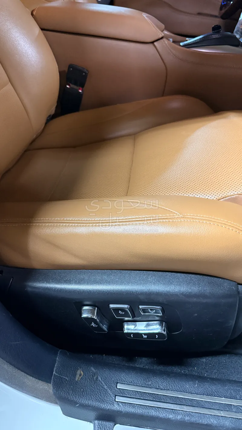 2014 Lexus LS 460 L