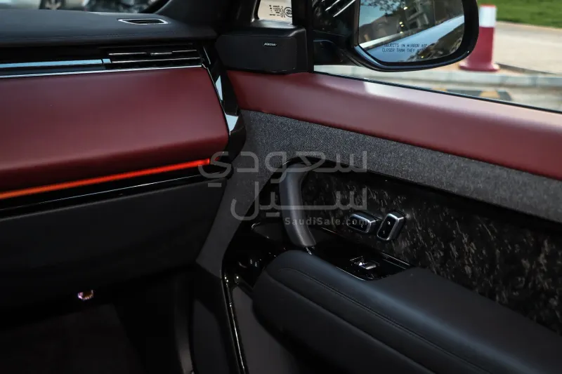 2024 لاند روفر رينج روفر سبورت اس اي