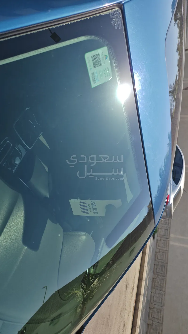 2021 كرايسلر 300 ليميتد