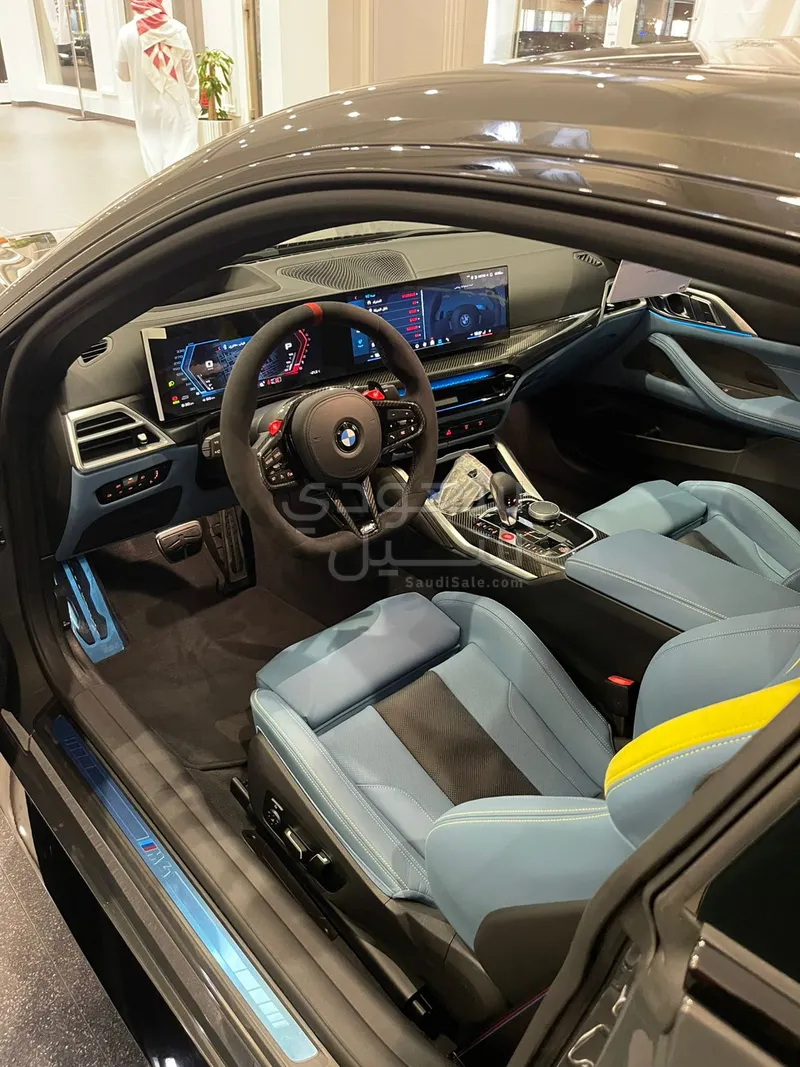 2025 BMW M Series M4 competition