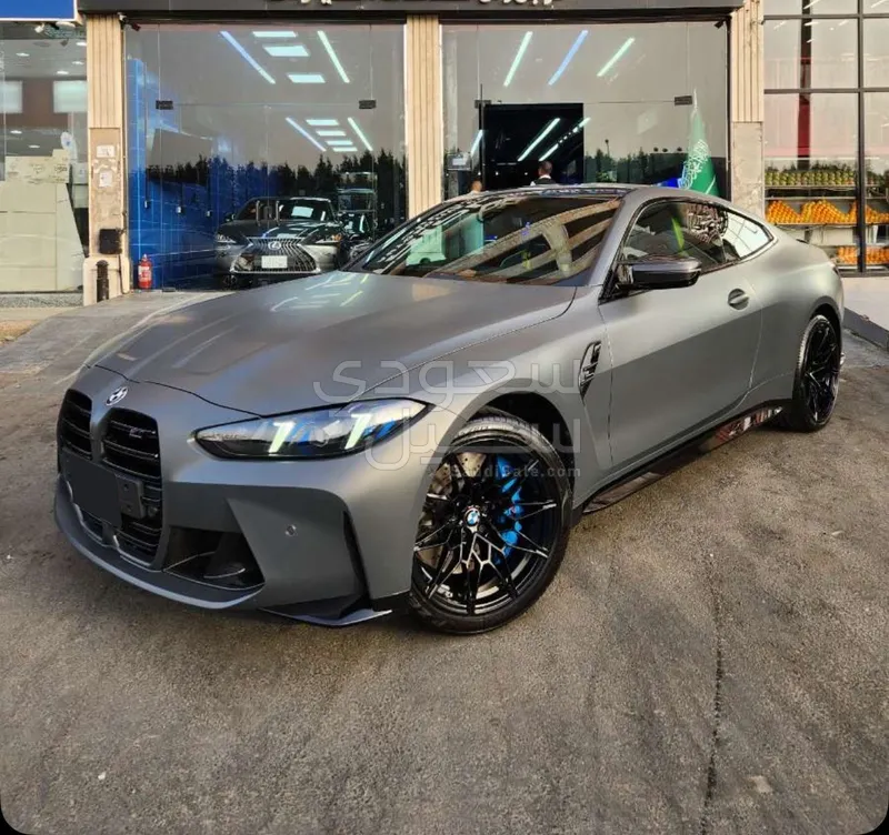 2025 BMW M Series M4 competition