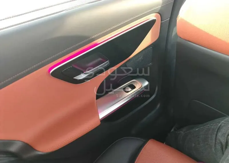 2025 Mercedes-Benz C 200 AMG