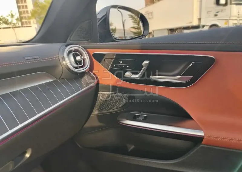2025 Mercedes-Benz C 200 AMG