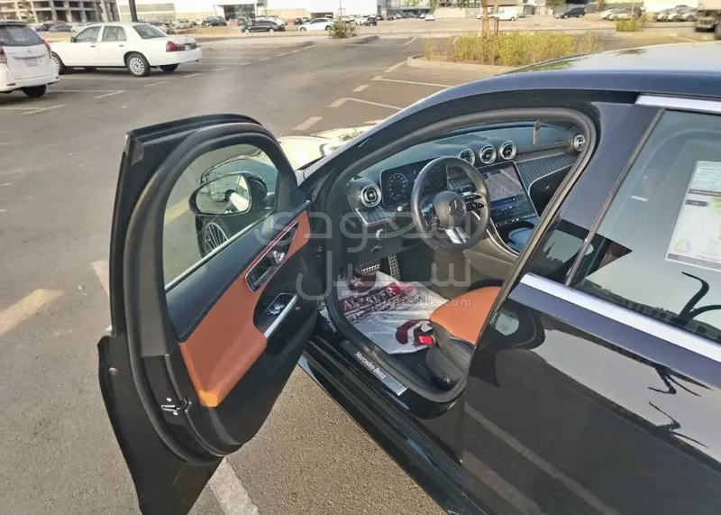 2025 Mercedes-Benz C 200 AMG