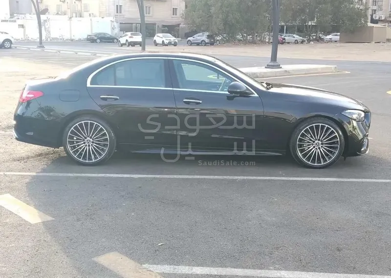 2025 Mercedes-Benz C 200 AMG