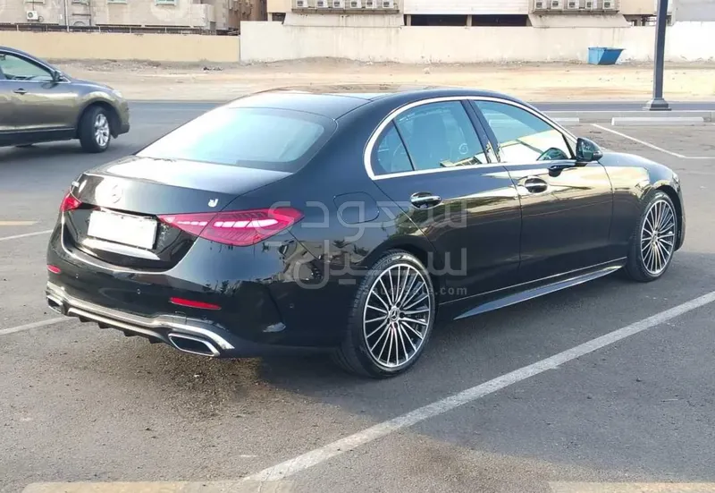 2025 Mercedes-Benz C 200 AMG