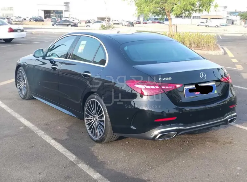 2025 Mercedes-Benz C 200 AMG