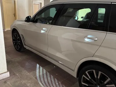 2024 بي ام دبليو الفئة اكس 7