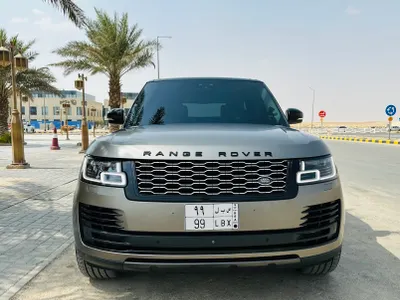2018 لاند روفر رينج روفر فوج