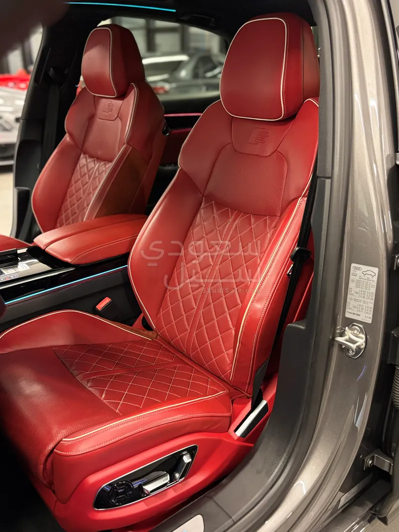 2020 Audi A8