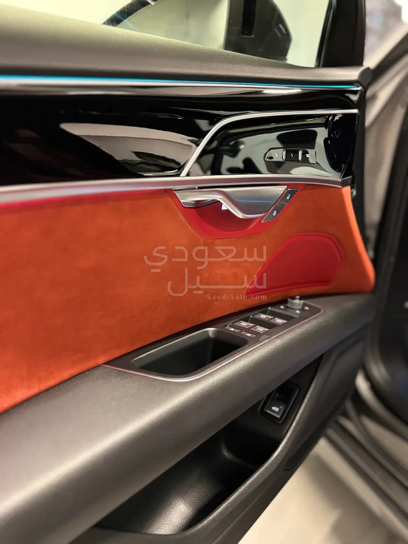 2020 Audi A8
