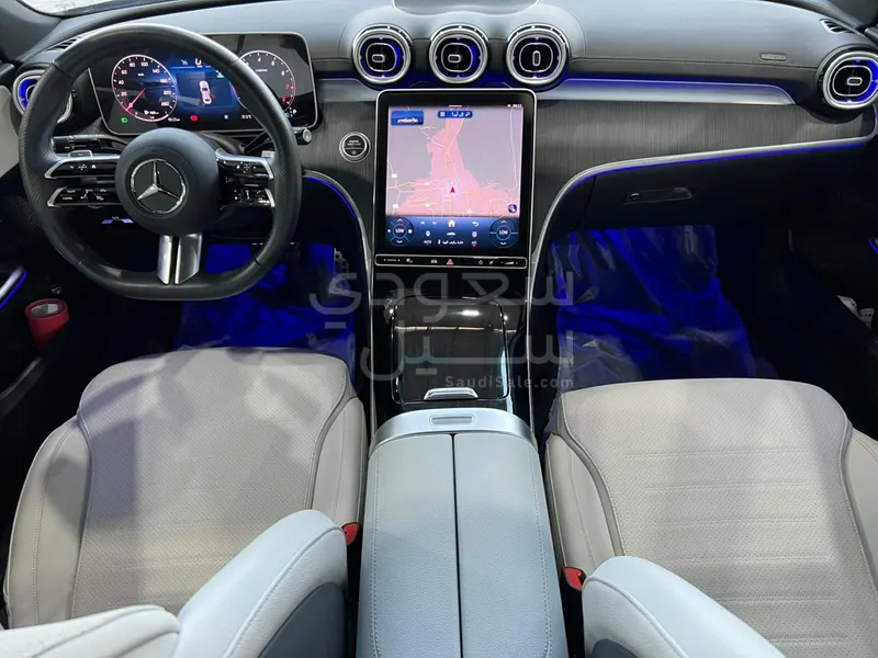 2025 Mercedes-Benz C 200