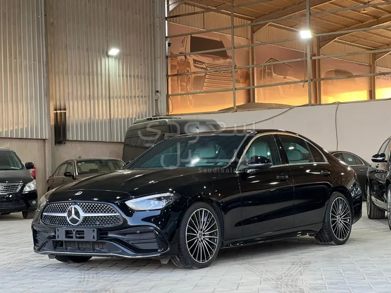 2025 Mercedes-Benz C 200