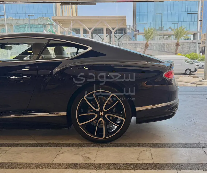 2020 بنتلي كونتيننتل جي تي