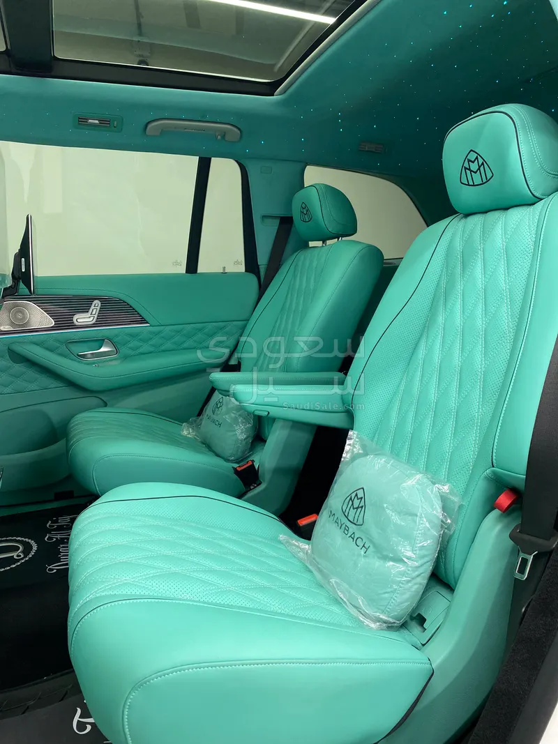 2024 Mercedes-Benz GLS 450