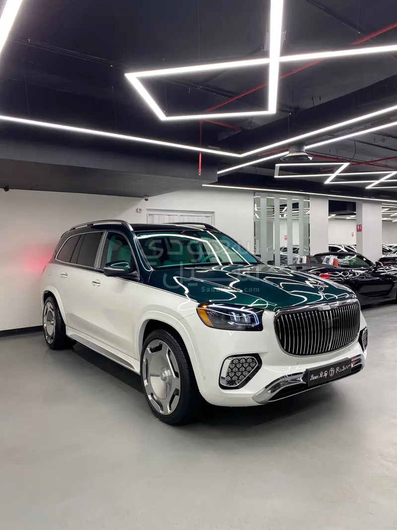 2024 Mercedes-Benz GLS 450