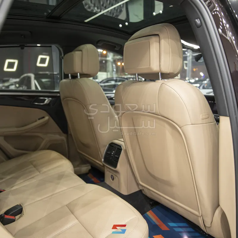 2021 Porsche Macan
