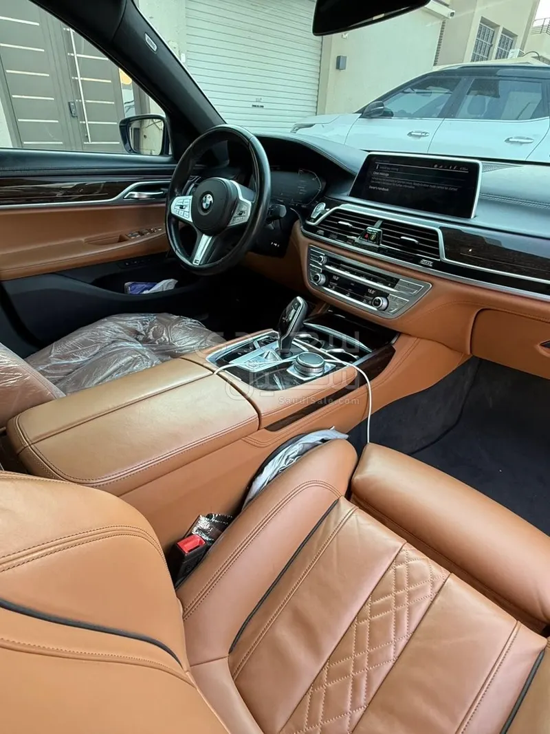 2020 BMW 7 Series 730Li