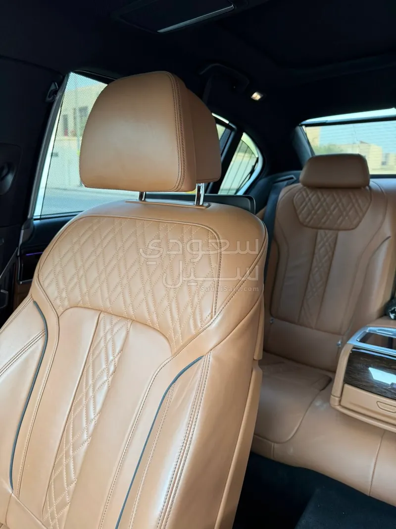 2020 BMW 7 Series 730Li