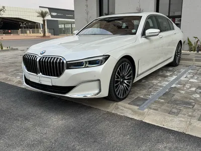 2020 بي ام دبليو الفئة السابعة 750 إل أي