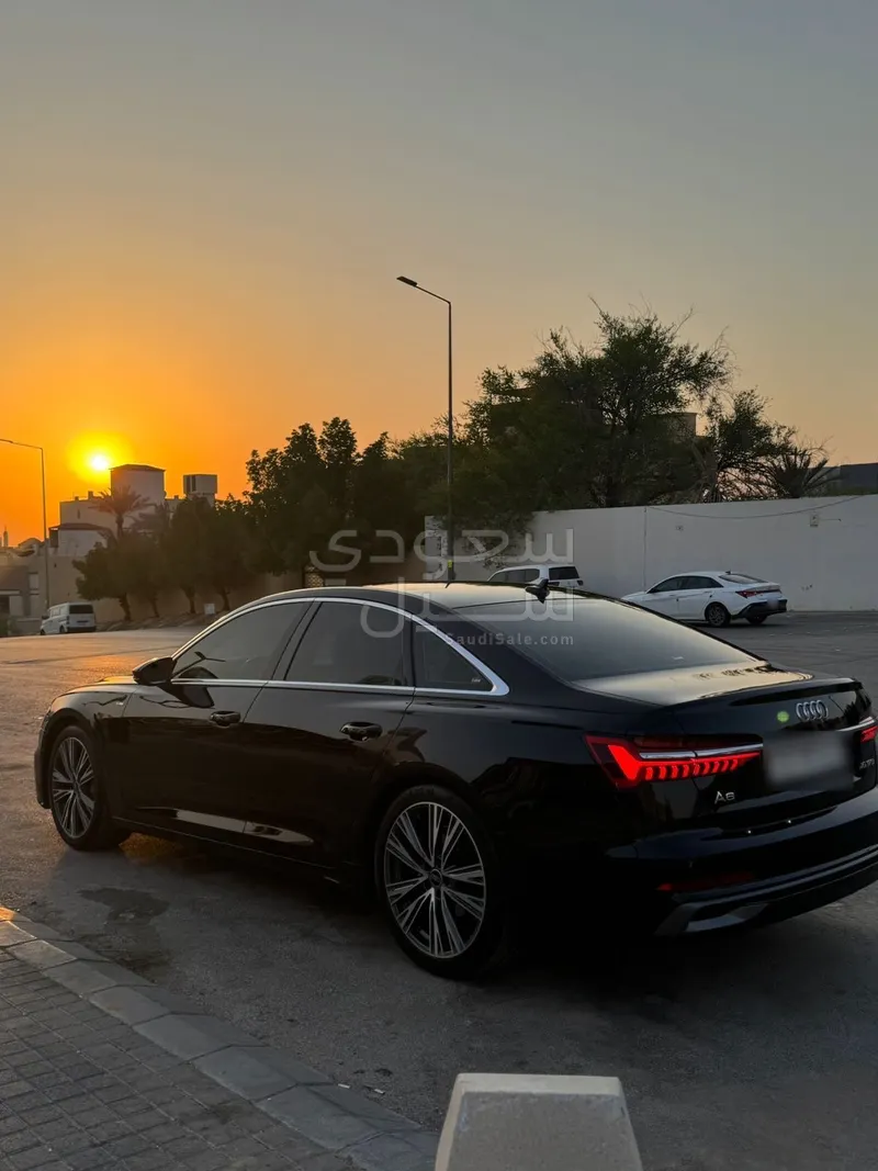 2024 اودي اي 6 اس لاين