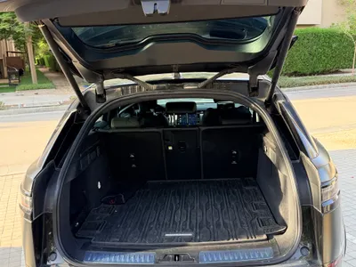 2024 Land Rover Range Rover Velar SE