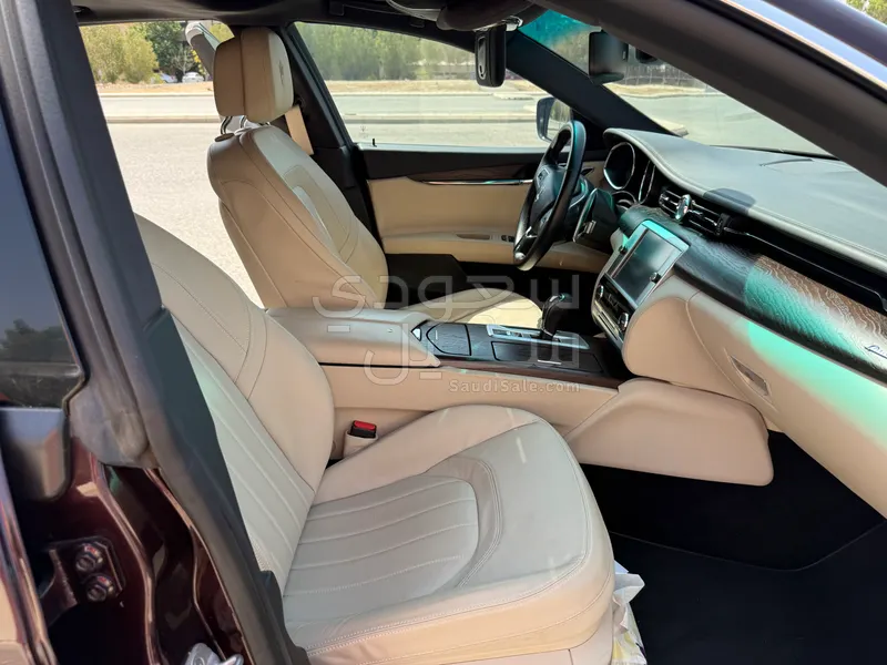 2015 Maserati Quattroporte