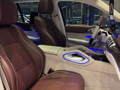 2021 مرسيدس - بنز جي إل إس 600 مايباخ