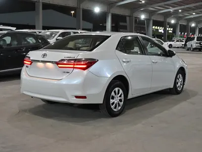 2018 تويوتا كورولا