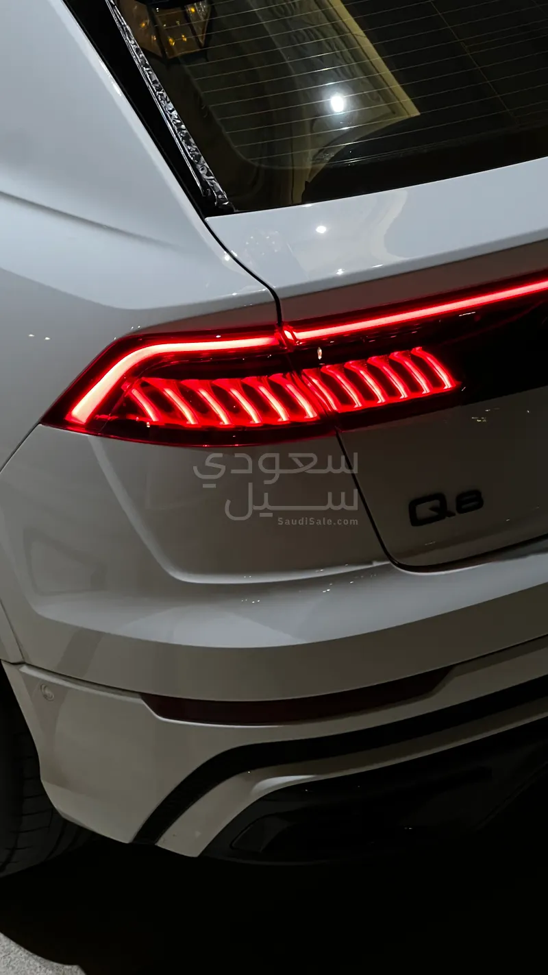 2023 اودي كيو 8 اس لاين