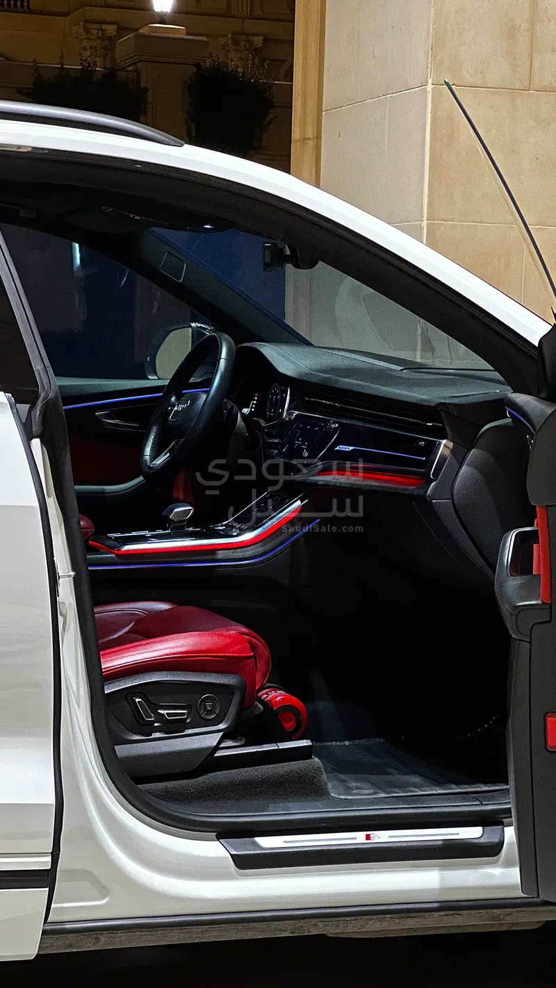 2023 اودي كيو 8 اس لاين