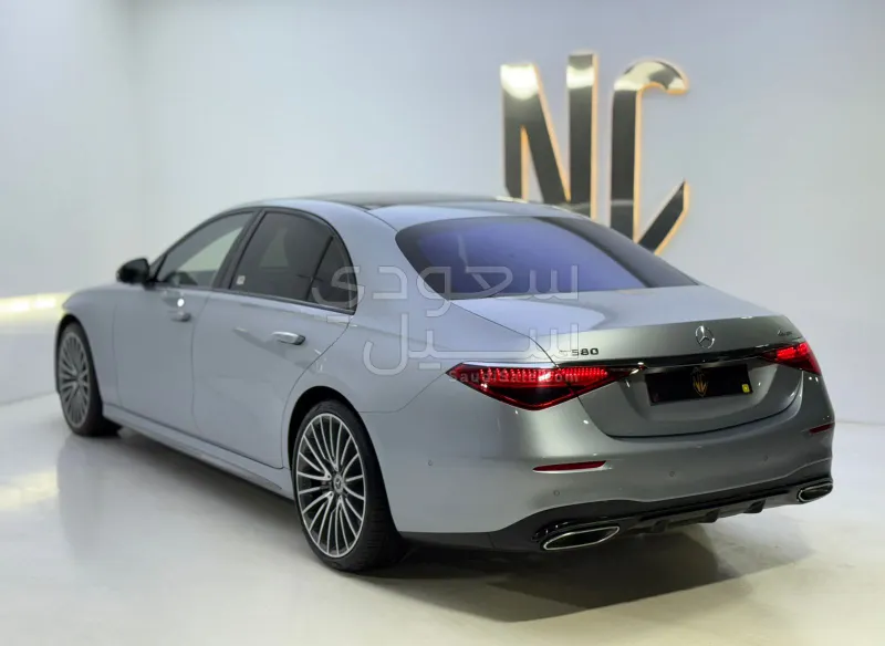 2023 Mercedes-Benz S 580