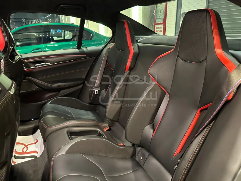 2022 BMW M Series M5cs