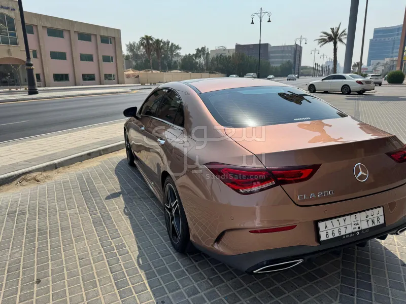 2023 مرسيدس - بنز سي إل أي 200