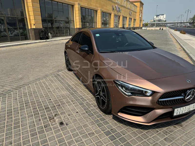2023 مرسيدس - بنز سي إل أي 200