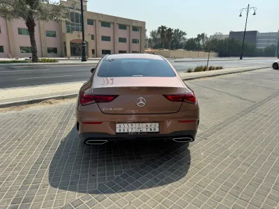 2023 مرسيدس - بنز سي إل أي 200