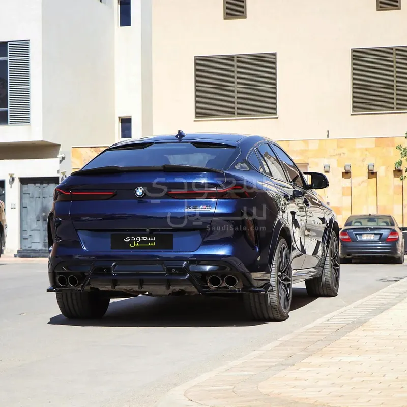 2022 BMW X Series 6M competition