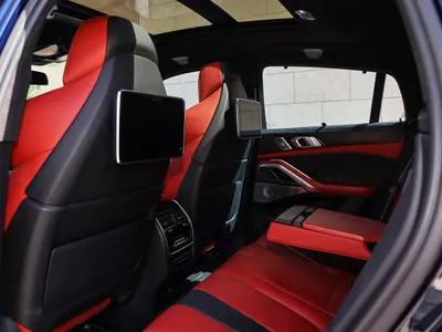2022 BMW X Series 6M competition